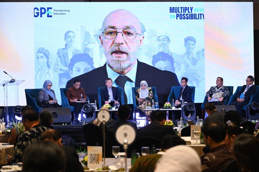 Forum SEAMEO Centre Policy Research Network (CPRN) Summit 2026. Pada forum ini Kemendikdasmen mendorong kolaborasi antarnegara di kawasan Asia Tenggara guna memperkuat kebijakan pendidikan berbasis riset.